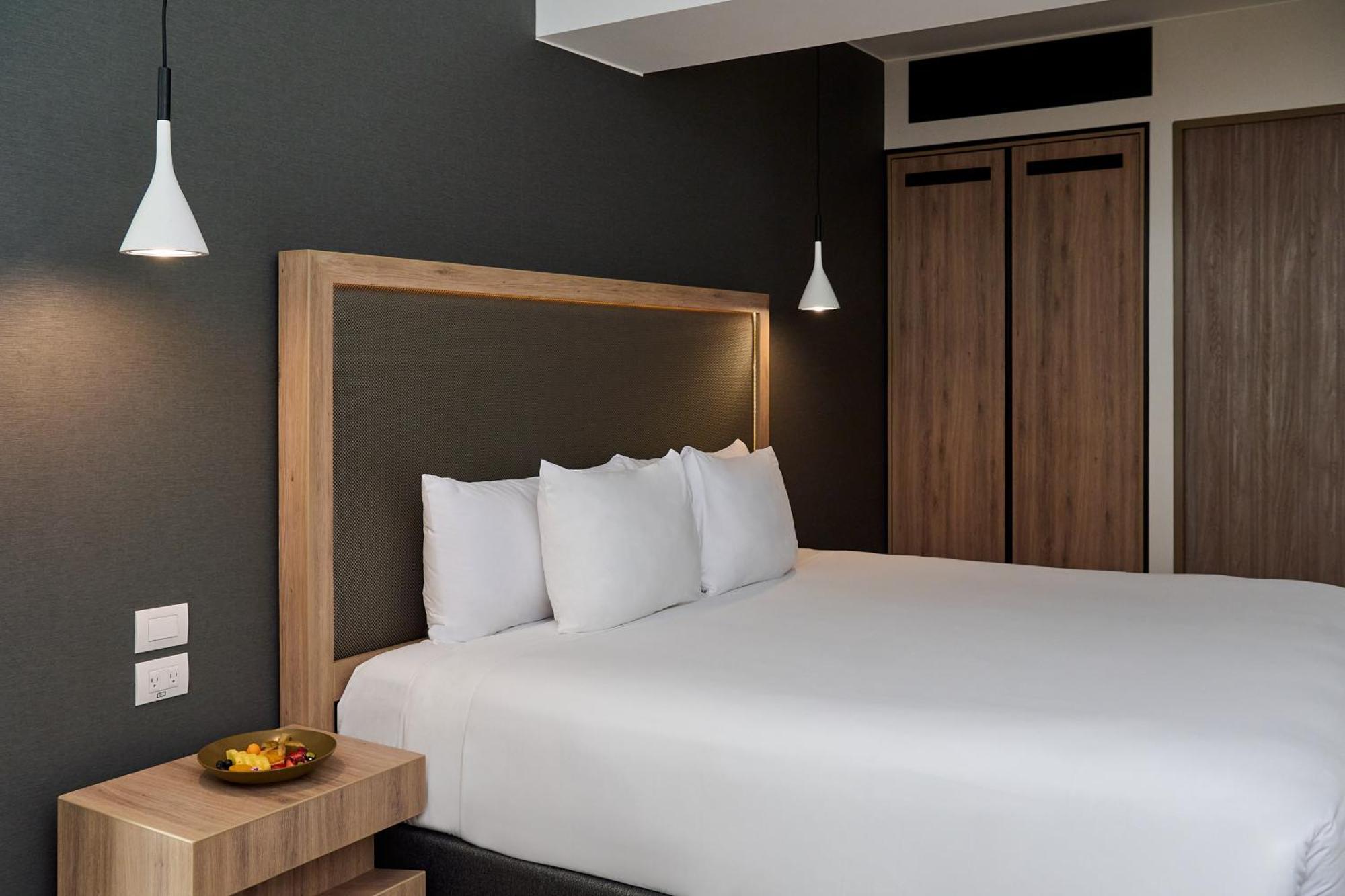 Innside By Melia Lima Miraflores Bagian luar foto