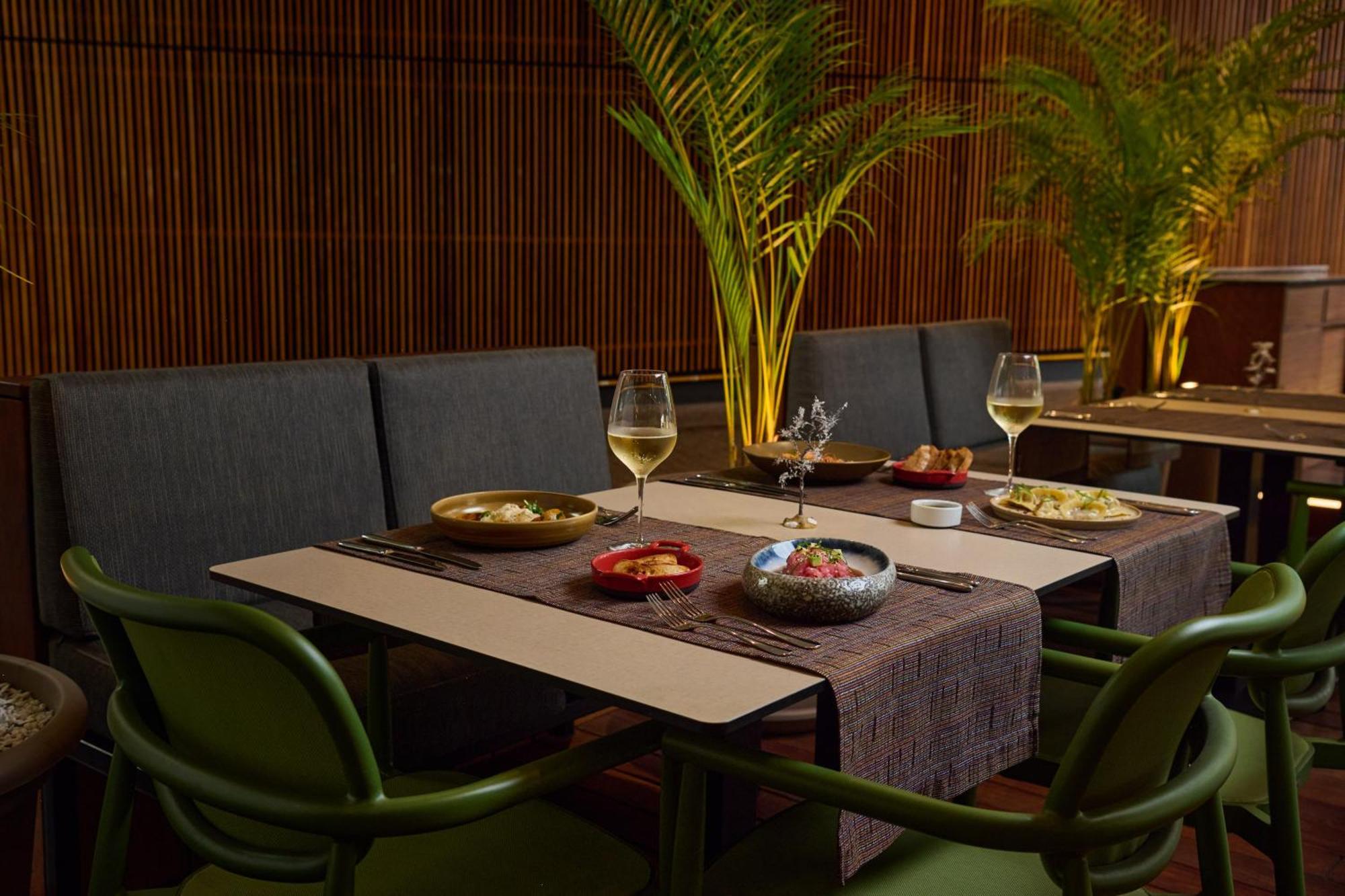 Innside By Melia Lima Miraflores Bagian luar foto