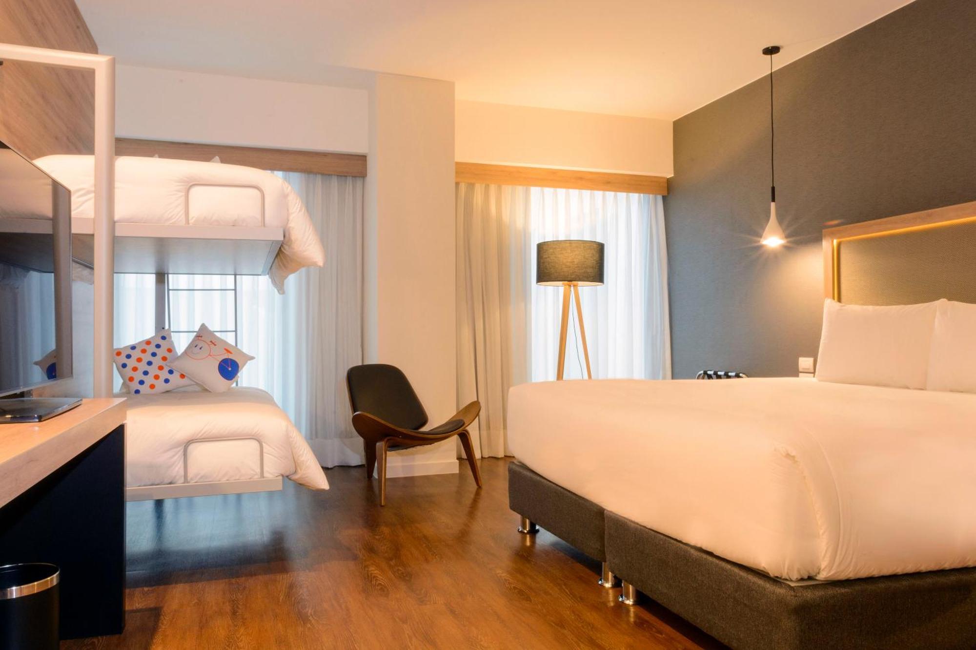 Innside By Melia Lima Miraflores Bagian luar foto