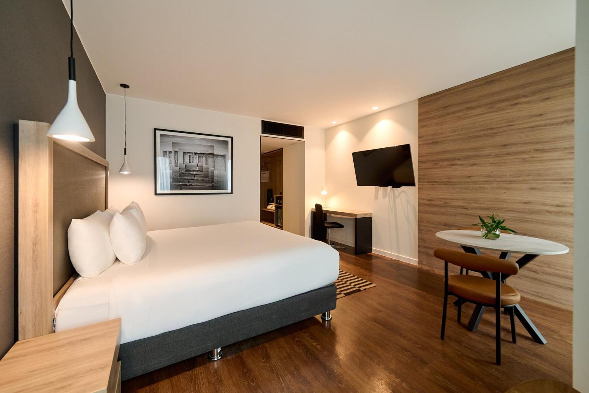 Innside By Melia Lima Miraflores Bagian luar foto